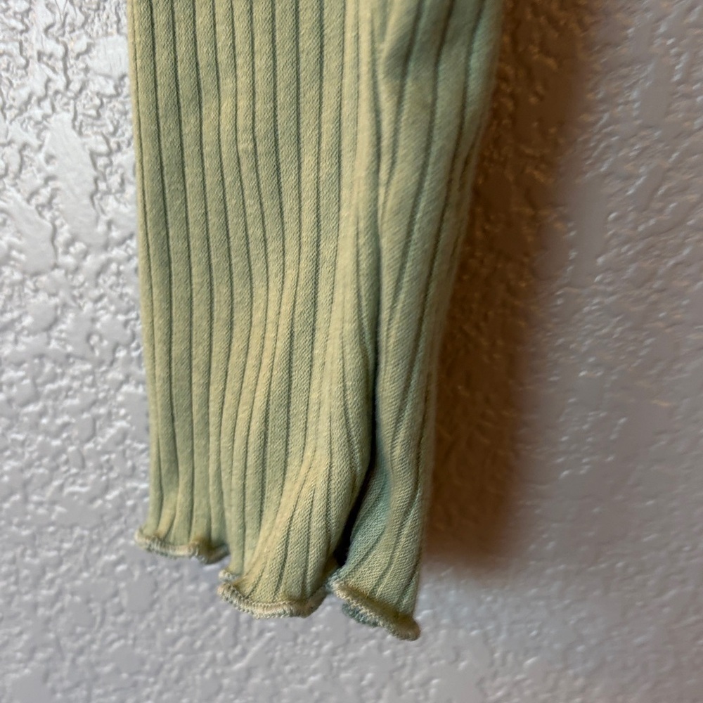 Lost + Wander Olive Ribbed Button-Down Top - Picture 7 of 9